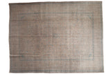 Vintage distressed Kashan rug, subtle mauve apricot and pale blue floral patterns. 9'6