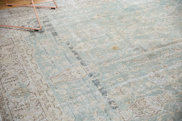  Vintage Distressed Sivas Carpet / Item ee003079 image 15