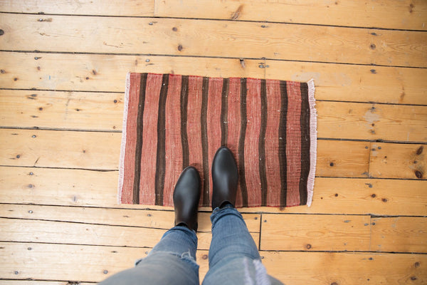  Vintage Turkish Kilim Rug Mat / Item ee003103 image 2