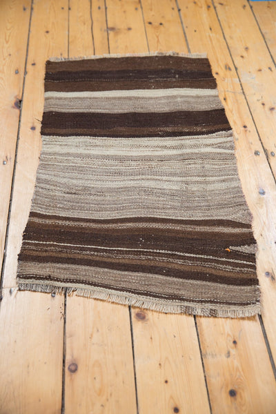 1.5x3.5 Vintage Turkish Kilim Rug Mat Runner // ONH Item ee003109 Image 5