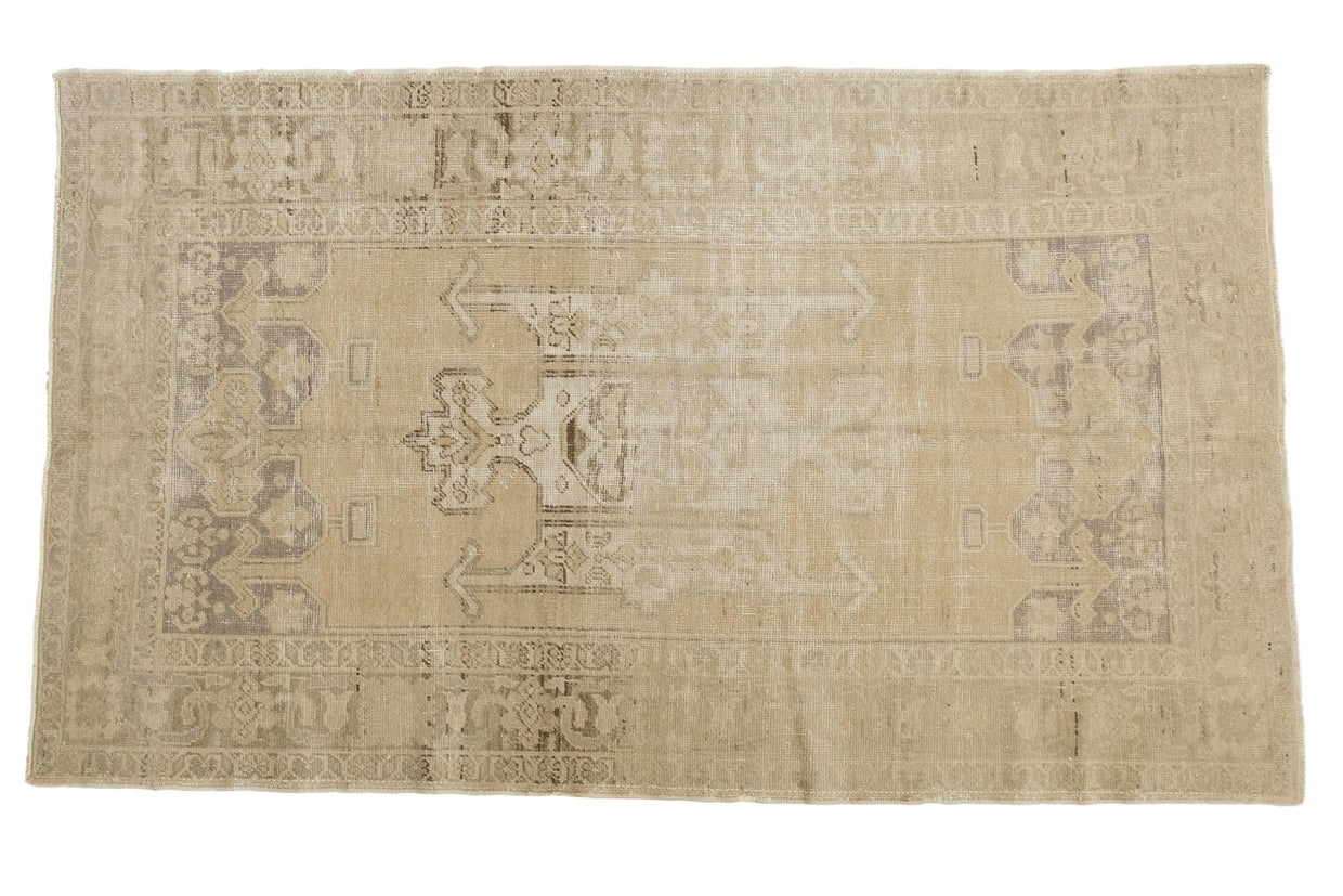 5.5x9 Vintage Distressed Oushak Carpet // ONH Item ee003128