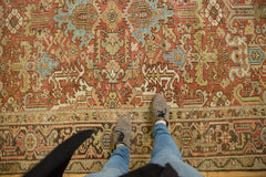  Vintage Distressed Heriz Carpet / Item ee003153 image 2
