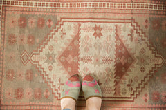  Vintage Distressed Oushak Rug / Item ee003167 image 3