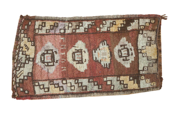 1.5x2.5 Vintage Distressed Oushak Rug Mat // ONH Item ee003172