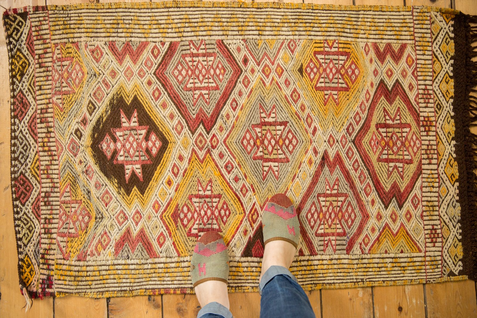 2.5x4 Vintage Jijim Rug // ONH Item ee003184 Image 1