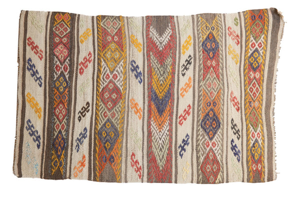 2.5x4 Vintage Jijim Rug // ONH Item ee003192