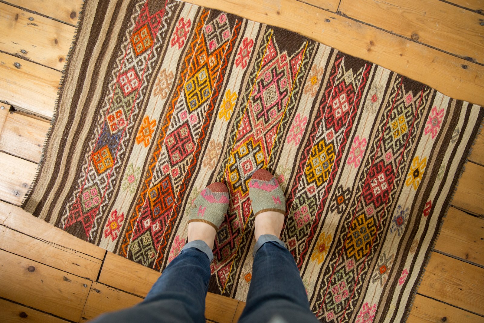 2.5x4 Vintage Jijim Rug // ONH Item ee003194 Image 1