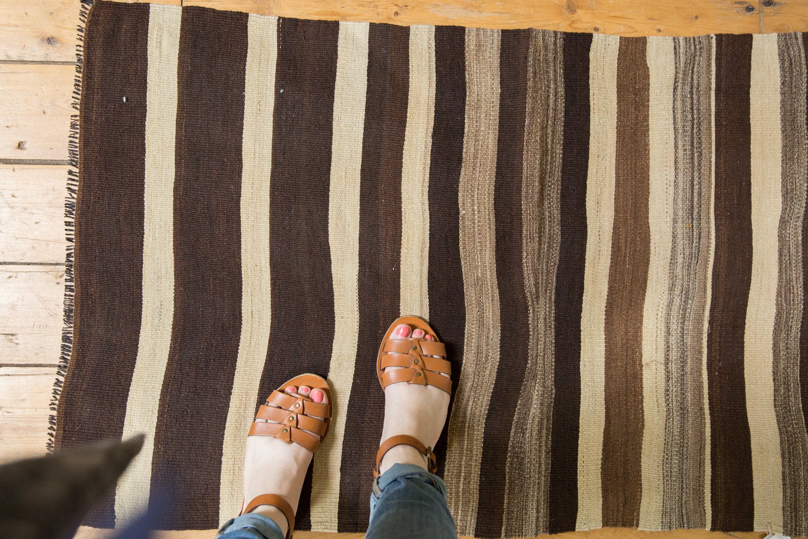  Vintage Turkish Kilim Rug / Item ee003195 image 2