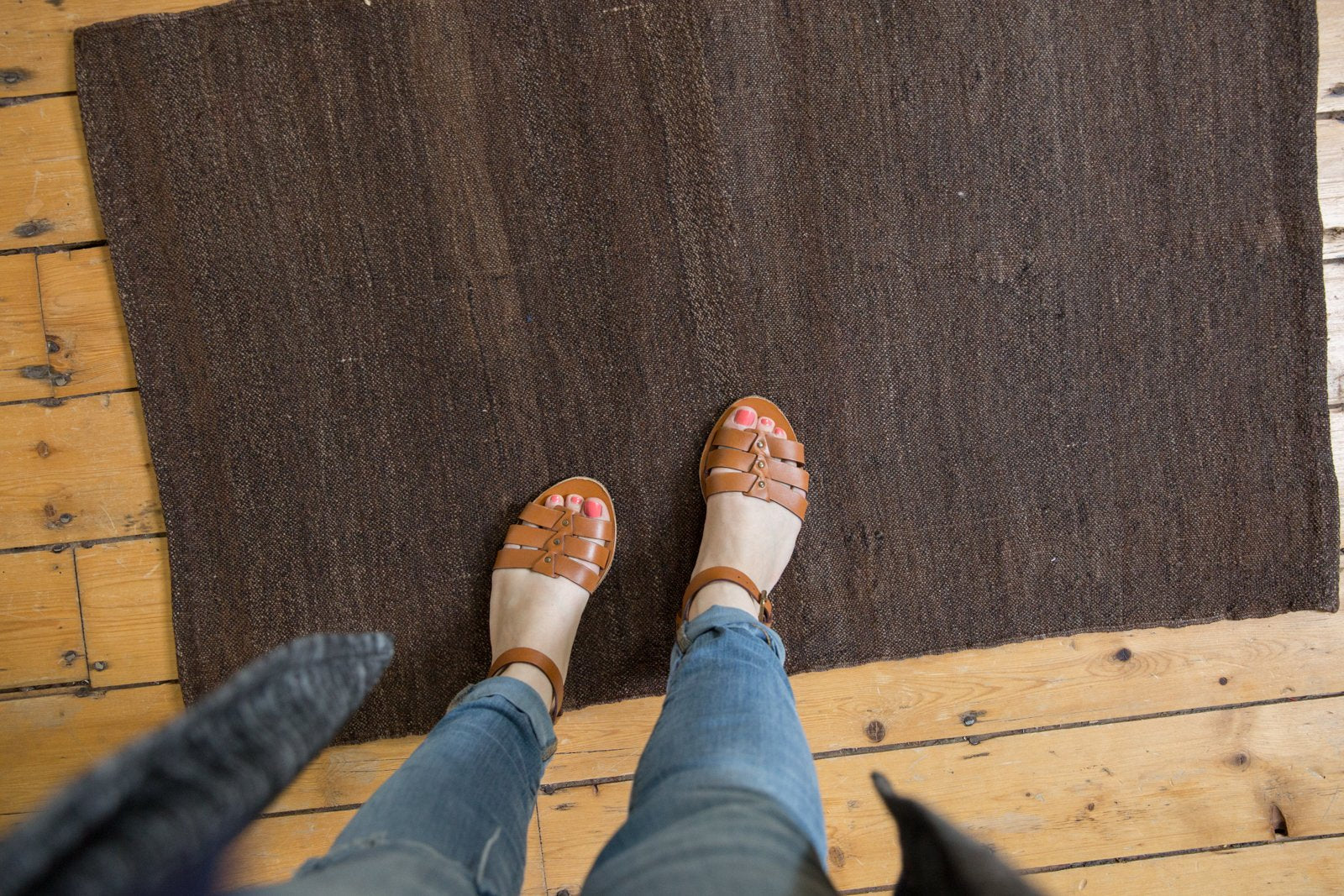 2.5x4 Vintage Turkish Kilim Rug // ONH Item ee003198 Image 1