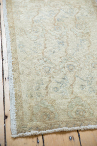  Vintage Distressed Oushak Rug Mat / Item ee003262 image 4
