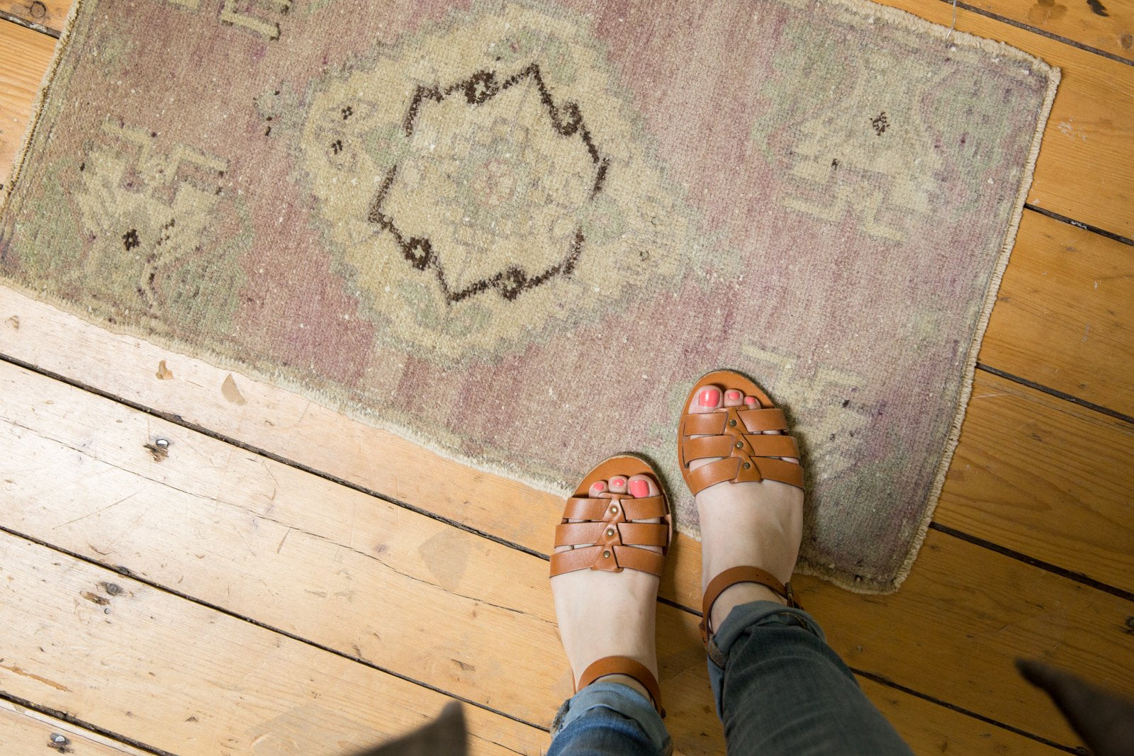 Vintage Distressed Oushak Rug Mat