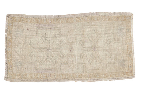 1.5x3 Vintage Distressed Oushak Rug Mat // ONH Item ee003269