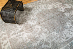 6.5x9.5 Vintage Distressed Sivas Carpet // ONH Item ee003275 Image 9