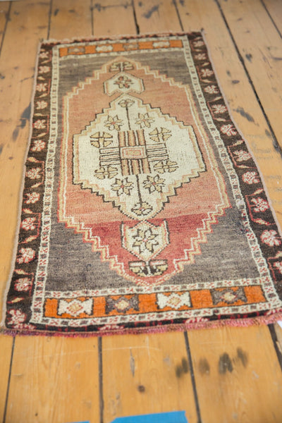  Vintage Distressed Oushak Rug Mat Runner / Item ee003303 image 7