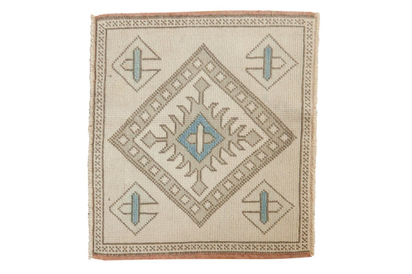 2x2 Vintage Distressed Oushak Square Rug Mat // ONH Item ee003340