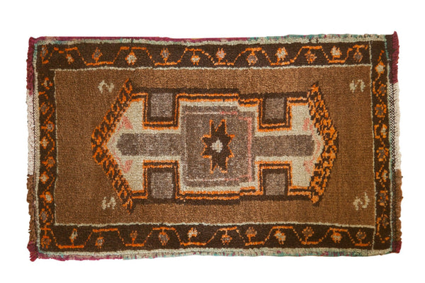 2x3 Vintage Oushak Rug Mat // ONH Item ee003347
