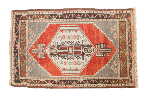 2x3 Vintage Oushak Rug Mat // ONH Item ee003362