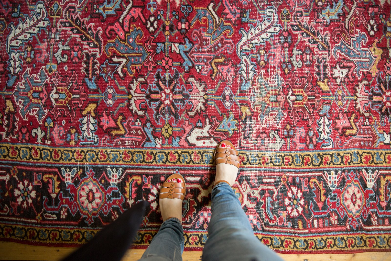 7.5x10 Vintage Heriz Carpet // ONH Item ee003368 Image 1