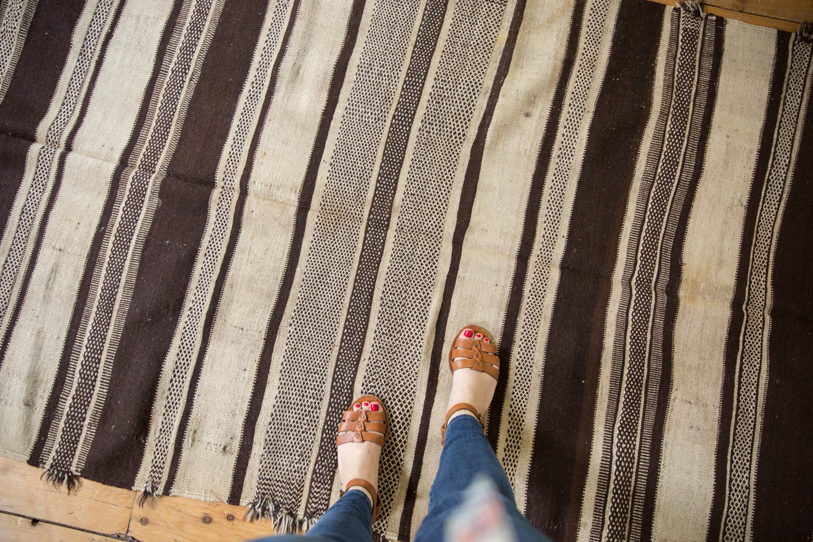 4.5x10.5 Vintage Moroccan Kilim Rug Runner // ONH Item ee003392 Image 1