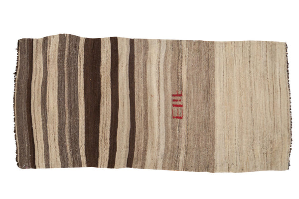 2.5x5 Vintage Turkish Kilim Rug Runner // ONH Item ee003432