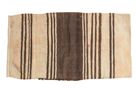 2.5x4.5 Vintage Distressed Turkish Kilim Rug // ONH Item ee003435