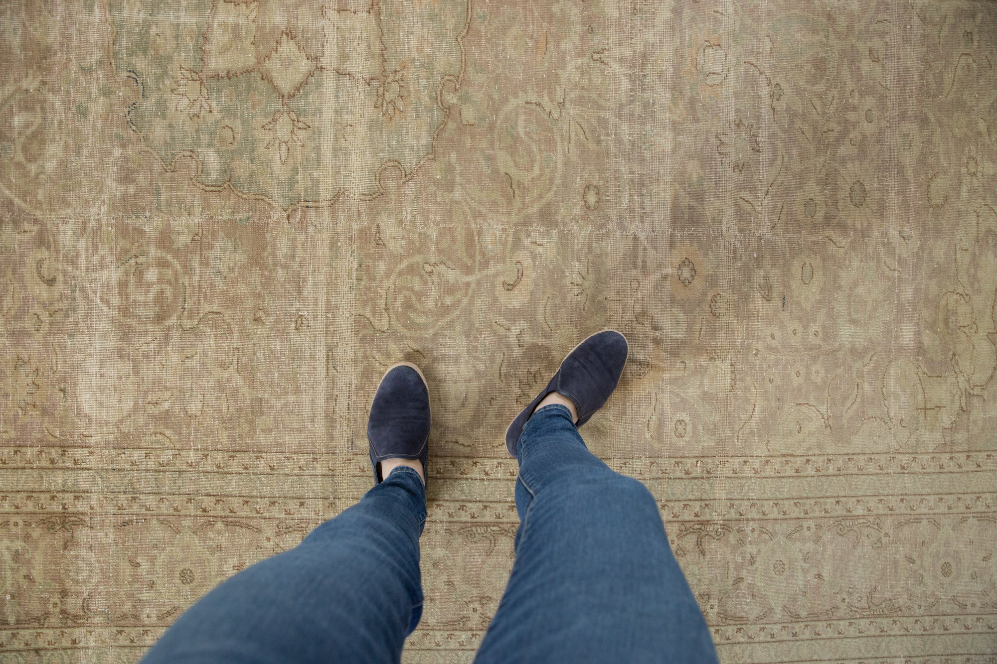 8.5x12.5 Vintage Sivas Carpet // ONH Item ee003448 Image 1