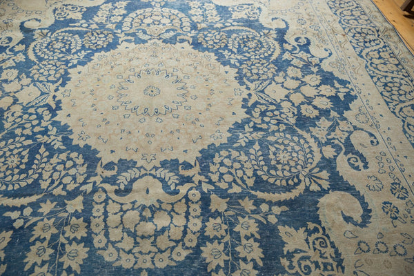  Vintage Distressed Kerman Carpet / Item ee003458 image 16
