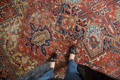 8.5x11.5 Vintage Heriz Carpet // ONH Item ee003466 Image 1