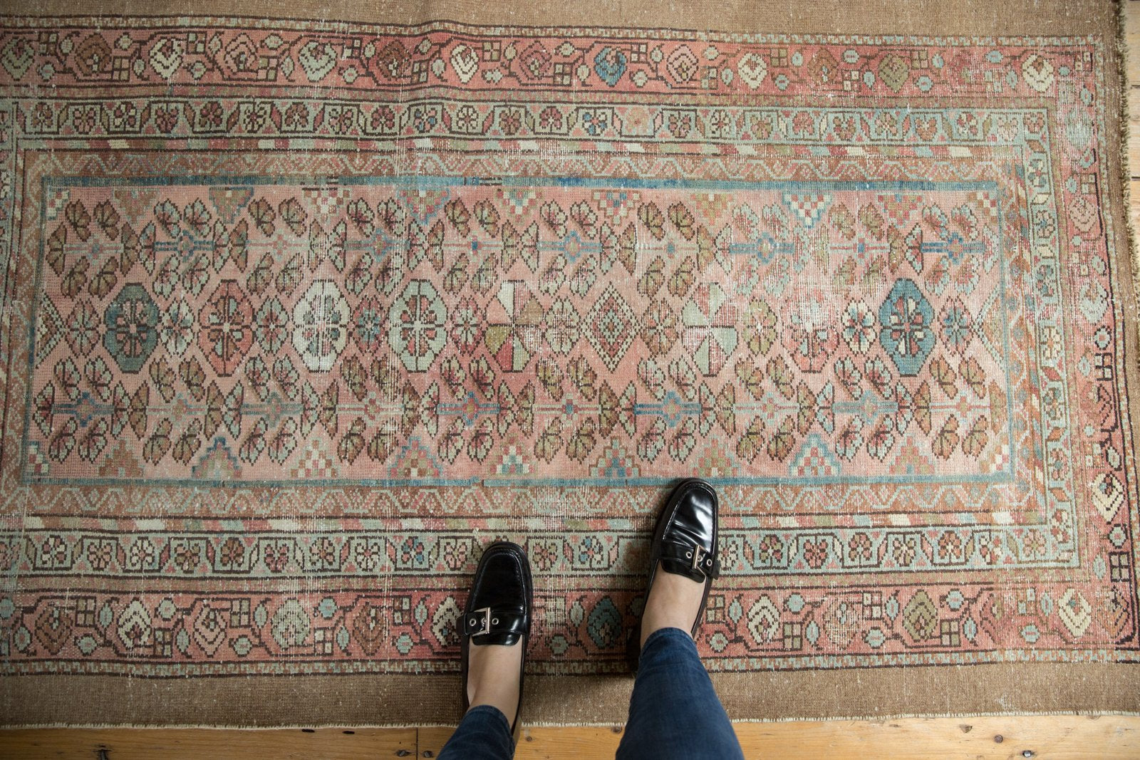  Vintage Distressed Hamadan Rug / Item ee003477 image 2