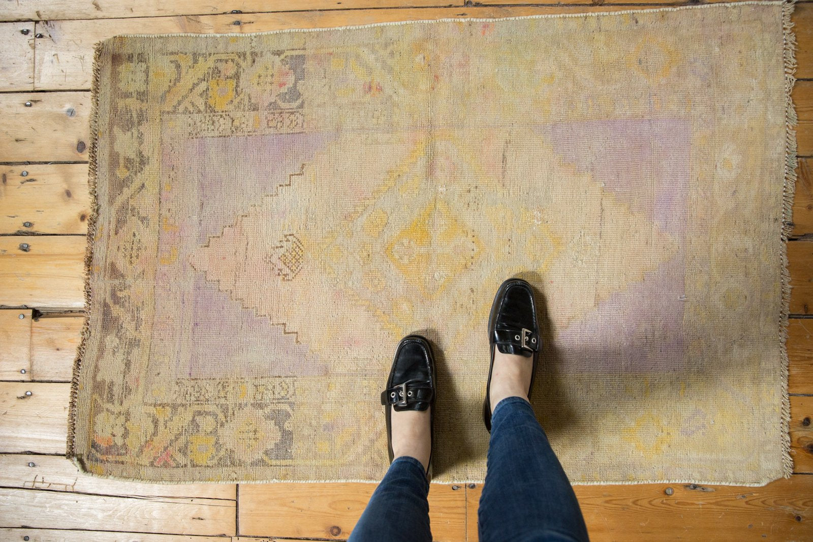 3x4.5 Vintage Distressed Oushak Rug // ONH Item ee003478 Image 1