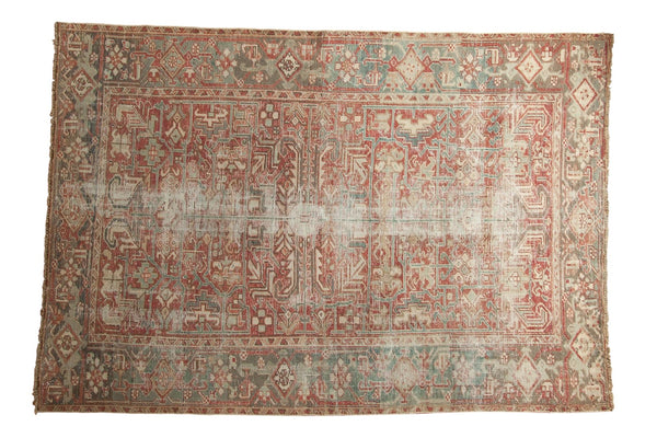 5'7" x 7'11" Vintage Distressed Heriz Carpet / Item ee003480 image 1