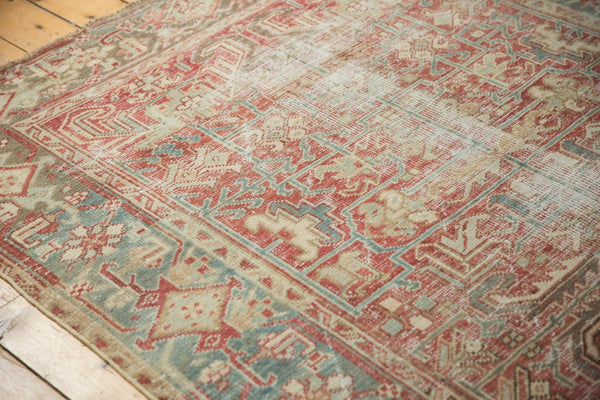  Vintage Distressed Heriz Carpet / Item ee003480 image 9