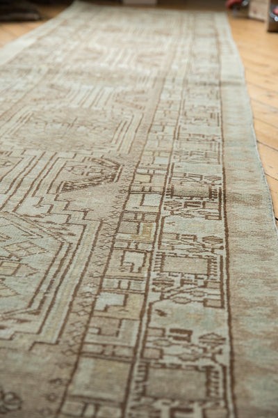  Vintage Distressed Serab Rug Runner / Item ee003521 image 8