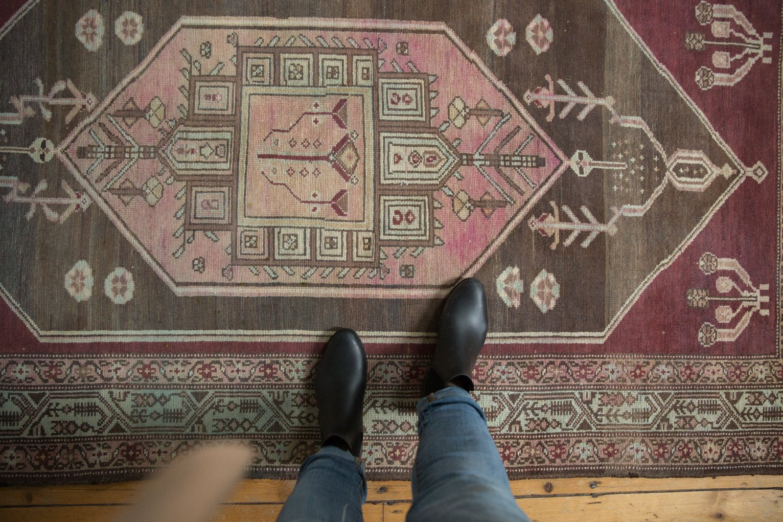 4x7.5 Vintage Distressed Malayer Rug // ONH Item ee003530 Image 1