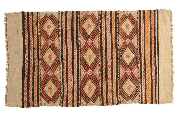 2.5x4 Vintage Jijim Rug // ONH Item ee003537