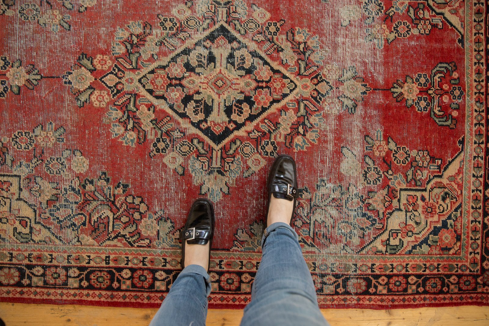 4x6.5 Vintage Mahal Rug // ONH Item ee003572 Image 1