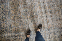 Vintage Distressed Kashan Carpet / ONH item ee003650 Image 1