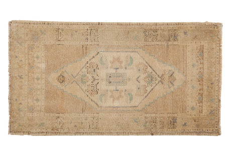 Vintage Distressed Oushak Rug / ONH item ee003654