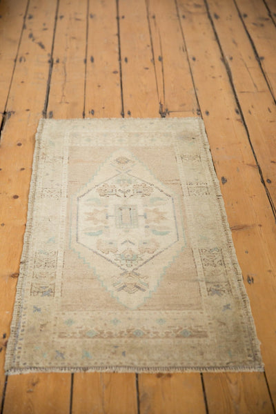 Vintage Distressed Oushak Rug / ONH item ee003654 Image 3