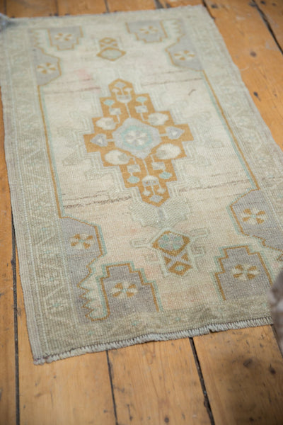 Vintage Distressed Oushak Rug / ONH item ee003655 Image 2
