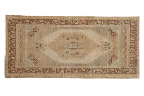 1.5x4 Vintage Distressed Oushak Rug Mat Runner // ONH Item ee003657