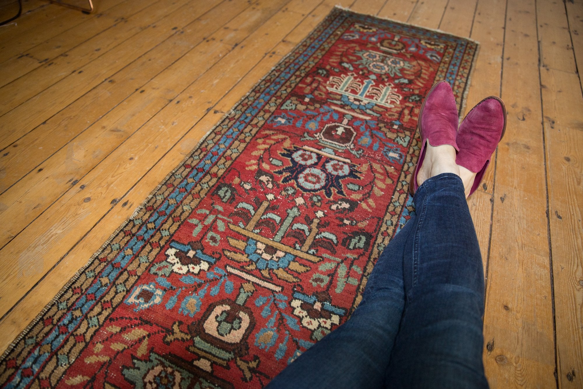 2x7.5 Vintage Heriz Rug Runner // ONH Item ee003703 Image 1