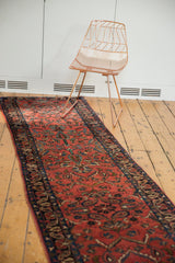 A full perspective view of the vintage Lilihan runner's impressive length and design.