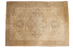8.5x11.5 Vintage Distressed Heriz Carpet // ONH Item ee003738