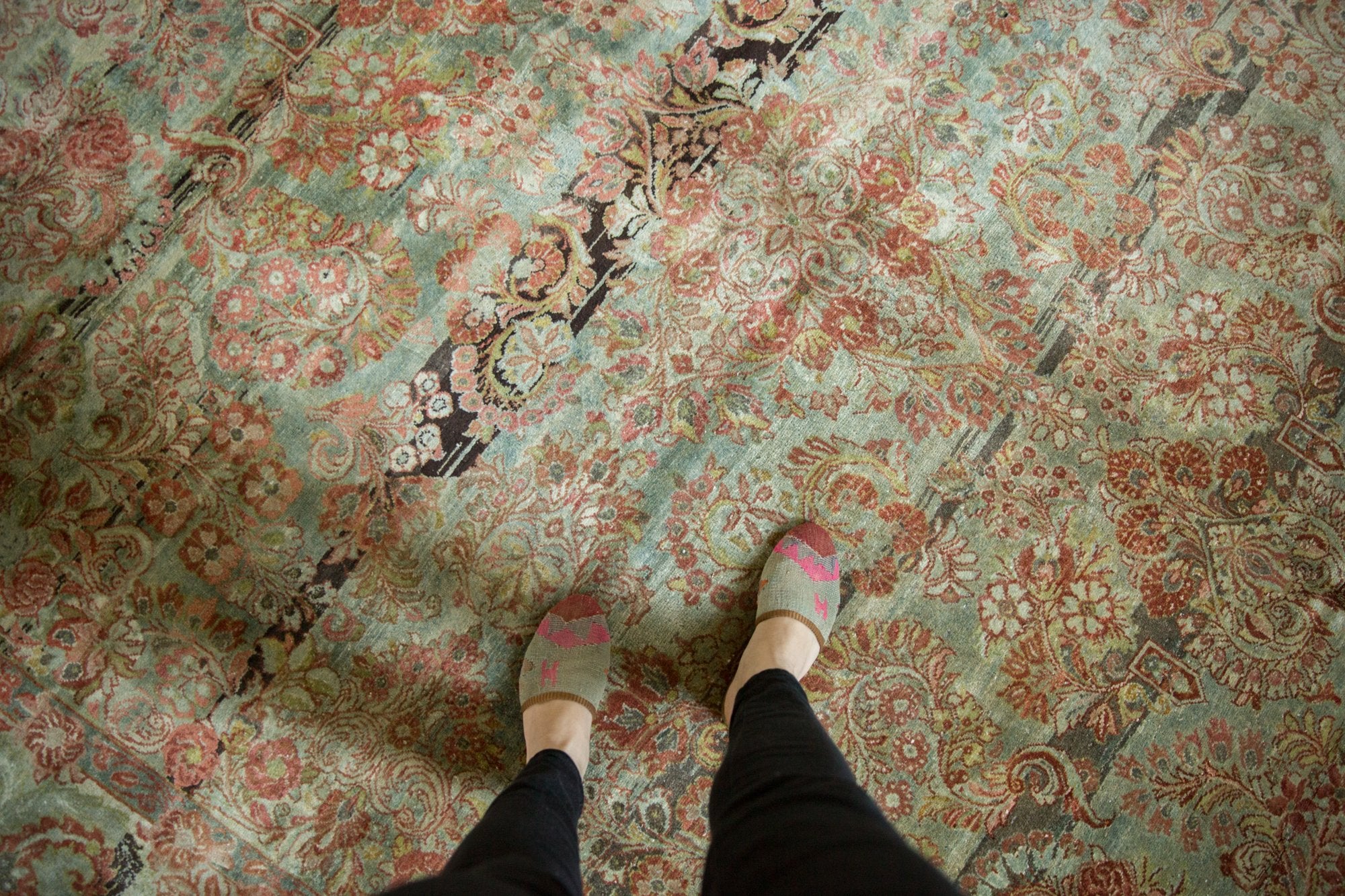 10x14 Vintage Distressed American Sarouk Carpet // ONH Item ee003754 Image 1