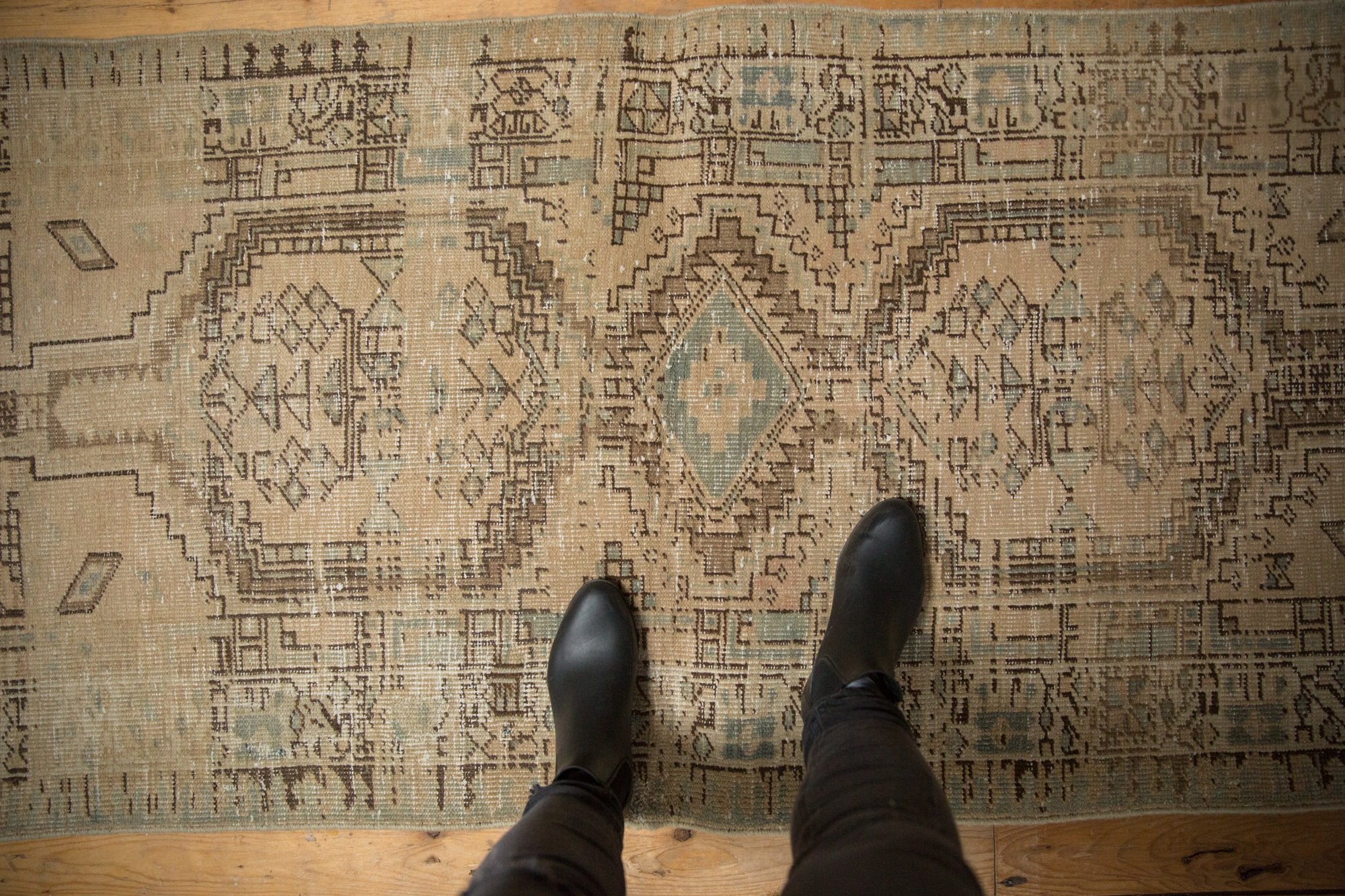 3x7 Vintage Distressed Serab Rug Runner // ONH Item ee003783 Image 1
