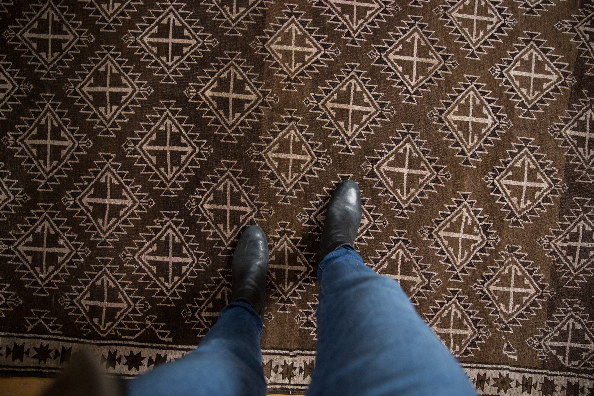 5x7.5 Vintage Distressed Oushak Rug // ONH Item ee003785 Image 1