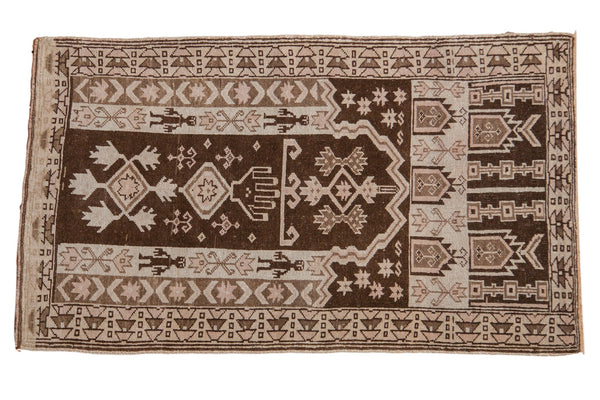 2.5x4.5 Vintage Distressed Belouch Rug // ONH Item ee003798