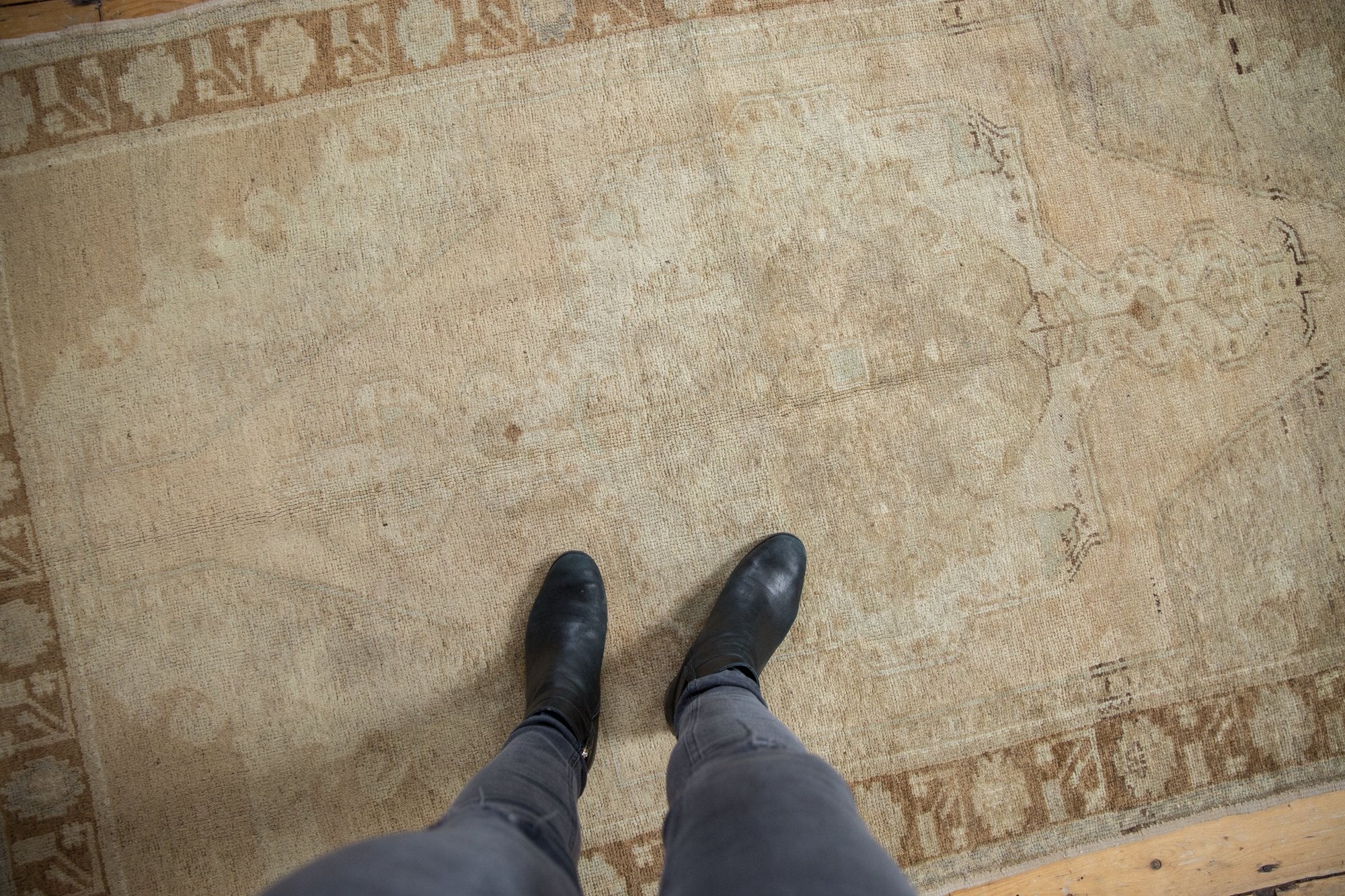 4x7 Vintage Distressed Oushak Rug // ONH Item ee003858 Image 1