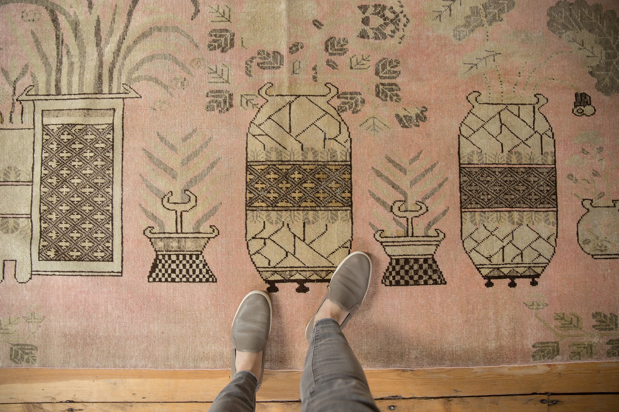 4.5x7.5 Vintage Distressed Fragment Khotan Rug // ONH Item ee003885 Image 1